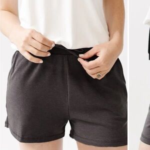 Cozy Earth Brushed Bamboo Jogger Shorts Charcoal Size Medium‎